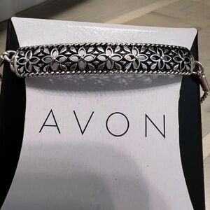 * Avon DESERT DAYS Silver Bracelet NIB